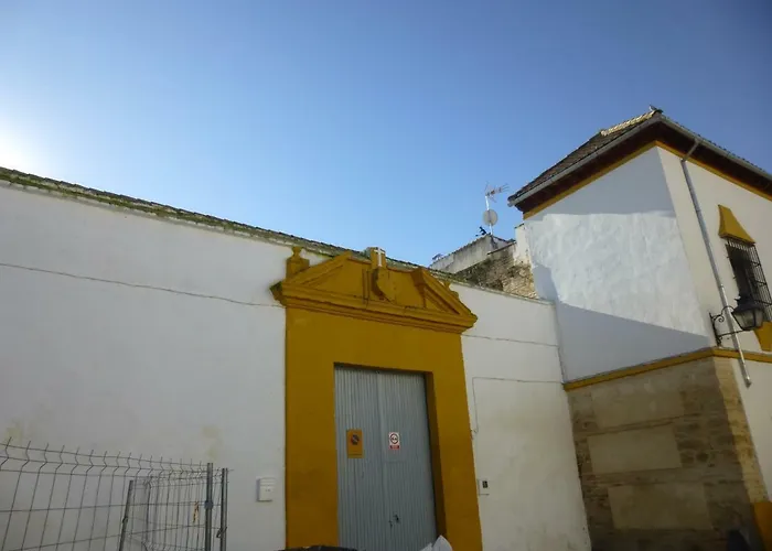 Bed For 4. Typical Quiet And Authentic Area