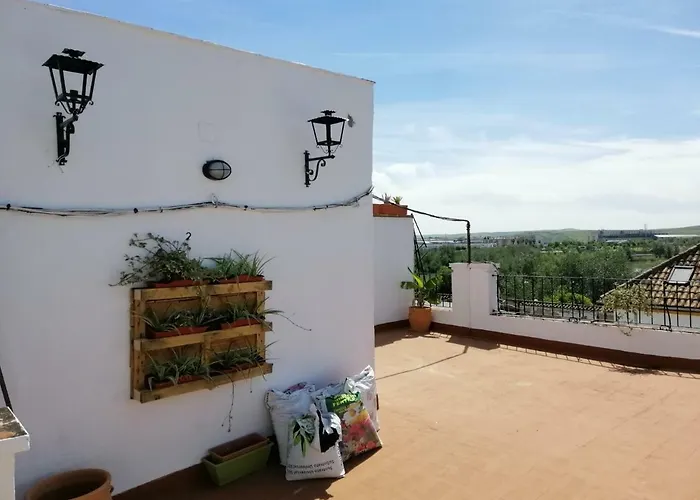 Bed For 4. Typical Quiet And Authentic Area *