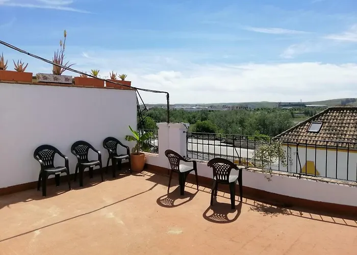 Bed For 4. Typical Quiet And Authentic Area Córdoba