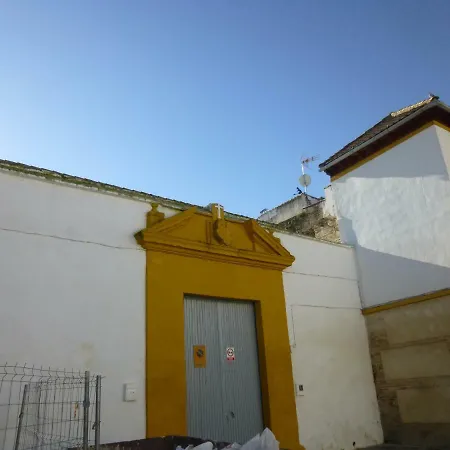 Bed For 4. Typical Quiet And Authentic Area
